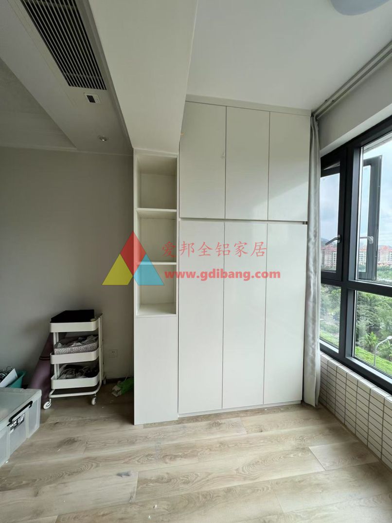 新城35-2 肤感白 铝合金阳台柜 石英石一体盆 